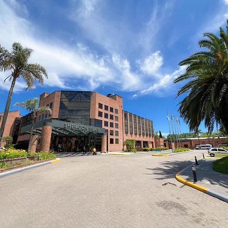 Sheraton Pilar Hotel & Convention Center Buitenkant foto