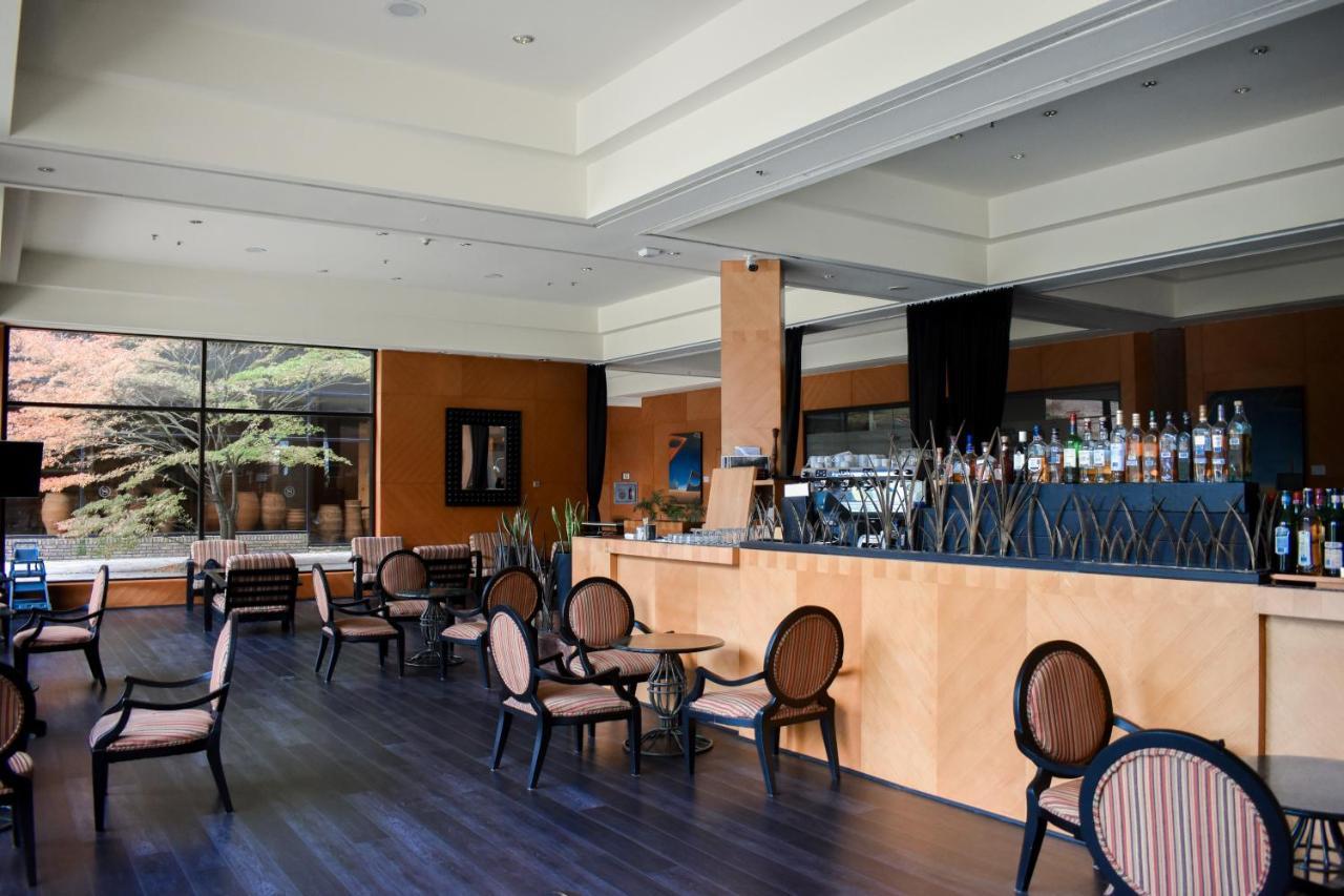 Sheraton Pilar Hotel & Convention Center Buitenkant foto
