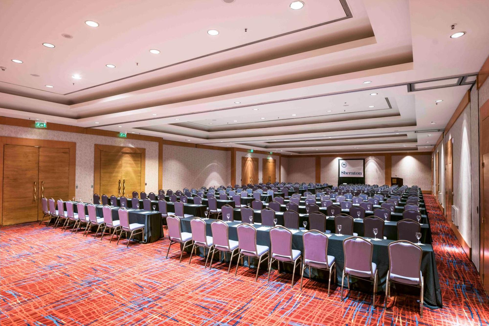 Sheraton Pilar Hotel & Convention Center Buitenkant foto