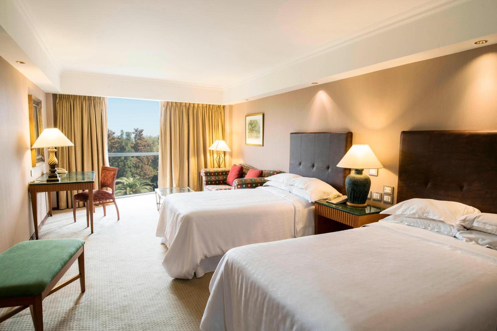 Sheraton Pilar Hotel & Convention Center Buitenkant foto